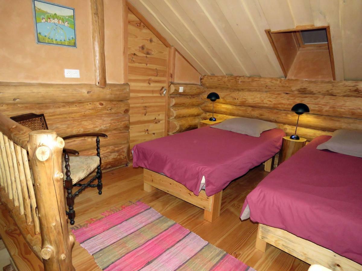 La Cabane De Hans Saint-Martial-de-Gimel Εξωτερικό φωτογραφία